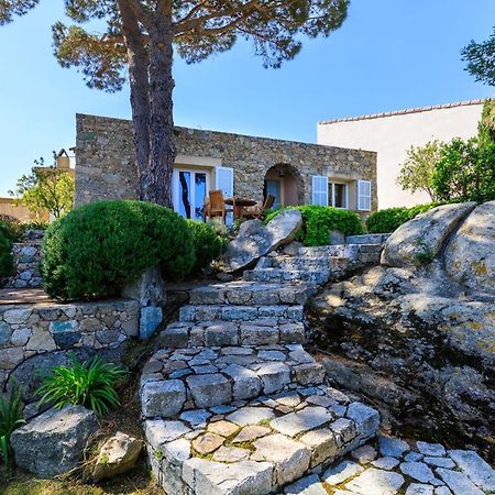 U Piazzale Villa Santa-Reparata-di-Balagna Dış mekan fotoğraf