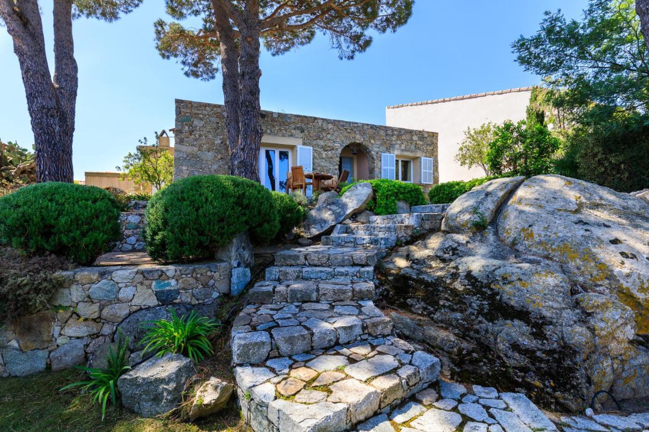 U Piazzale Villa Santa-Reparata-di-Balagna Dış mekan fotoğraf